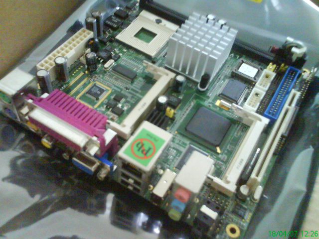 http://www.k1der.net/~surprise/carmedia/DSC00066.jpg